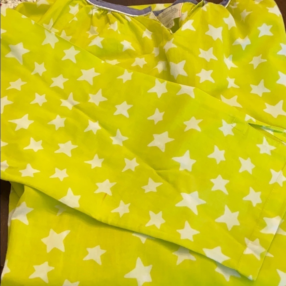 BODEN Johnnie b Girls Kaftan Coverup Lime with Stars - Picture 8 of 9